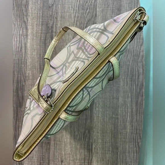 🩶 COACH Signature Tartan Plaid Shoulder Bag - Picture 5 of 16